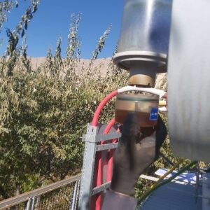 تمیز کردن بدنه ترانس نیروگاه چشمه روزیه سمنان